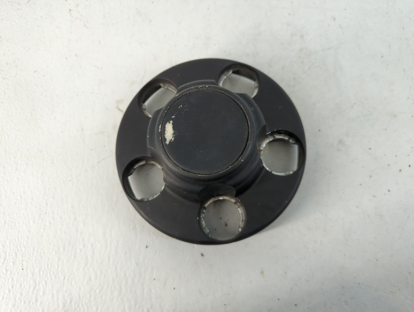 1989 Chevrolet C1500 Center Cap Oem - Oemusedautoparts1.com