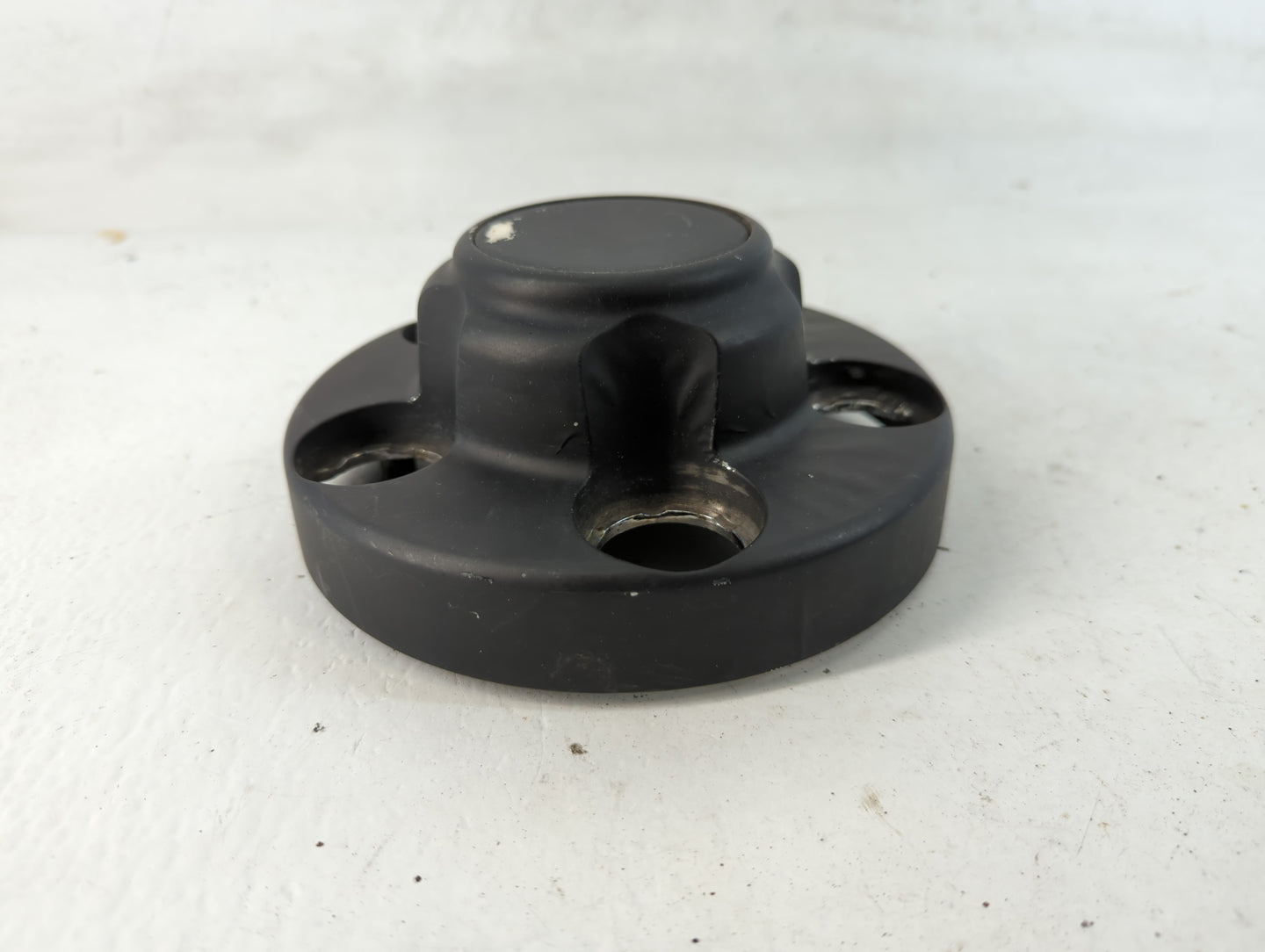 1989 Chevrolet C1500 Center Cap Oem - Oemusedautoparts1.com