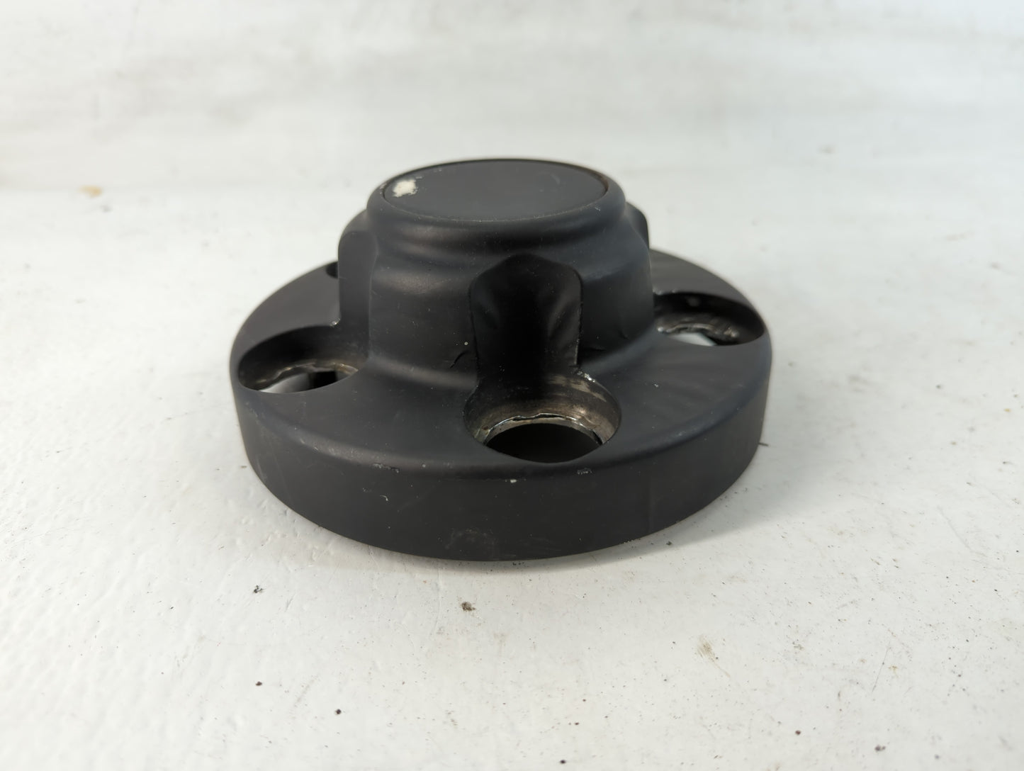 1989 Chevrolet C1500 Center Cap Oem - Oemusedautoparts1.com