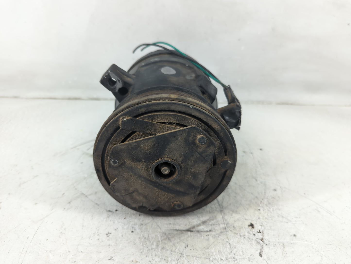 1989 Chevrolet Cavalier Air Conditioning A/c Ac Compressor Oem - Oemusedautoparts1.com