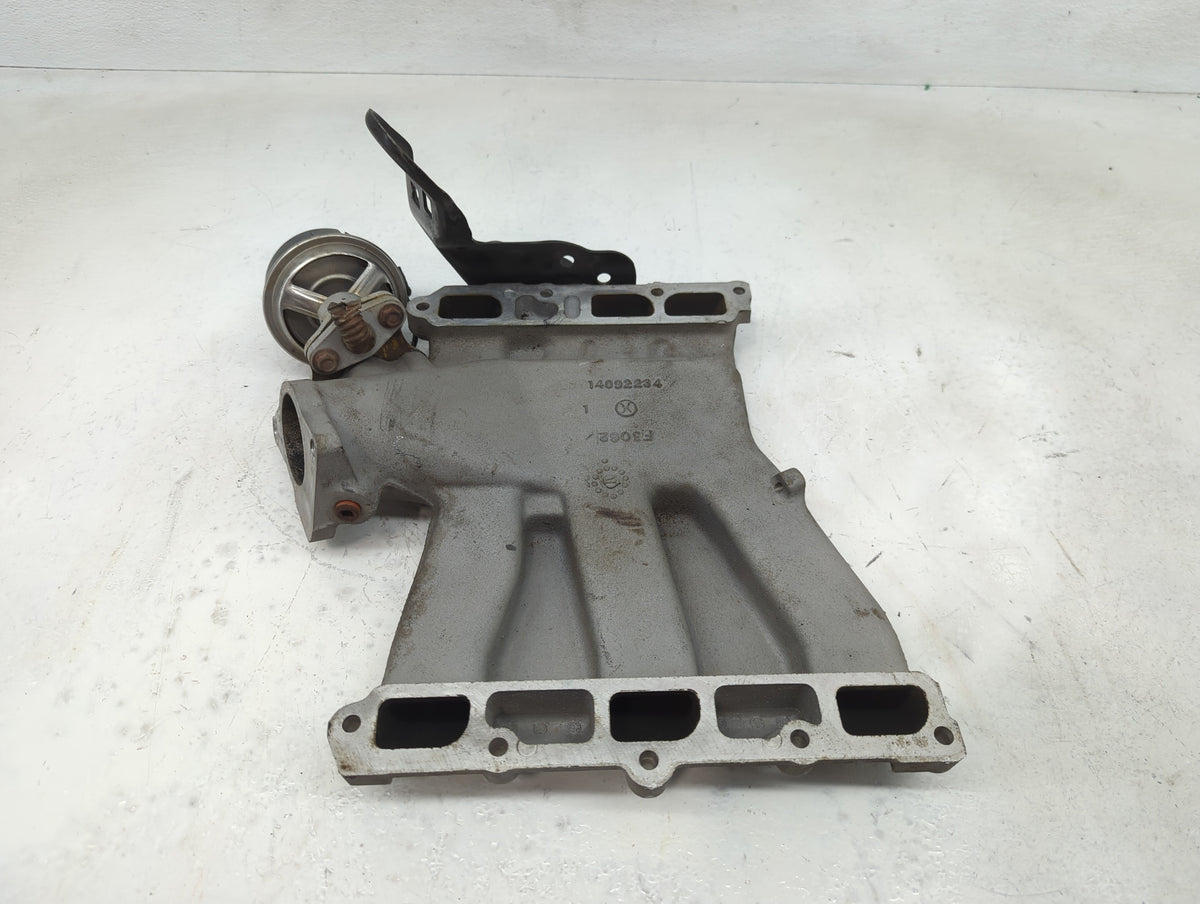 1989 Chevrolet Cavalier Air Intake Manifold P/N:14092234 Fits OEM Used Auto Parts - Oemusedautoparts1.com