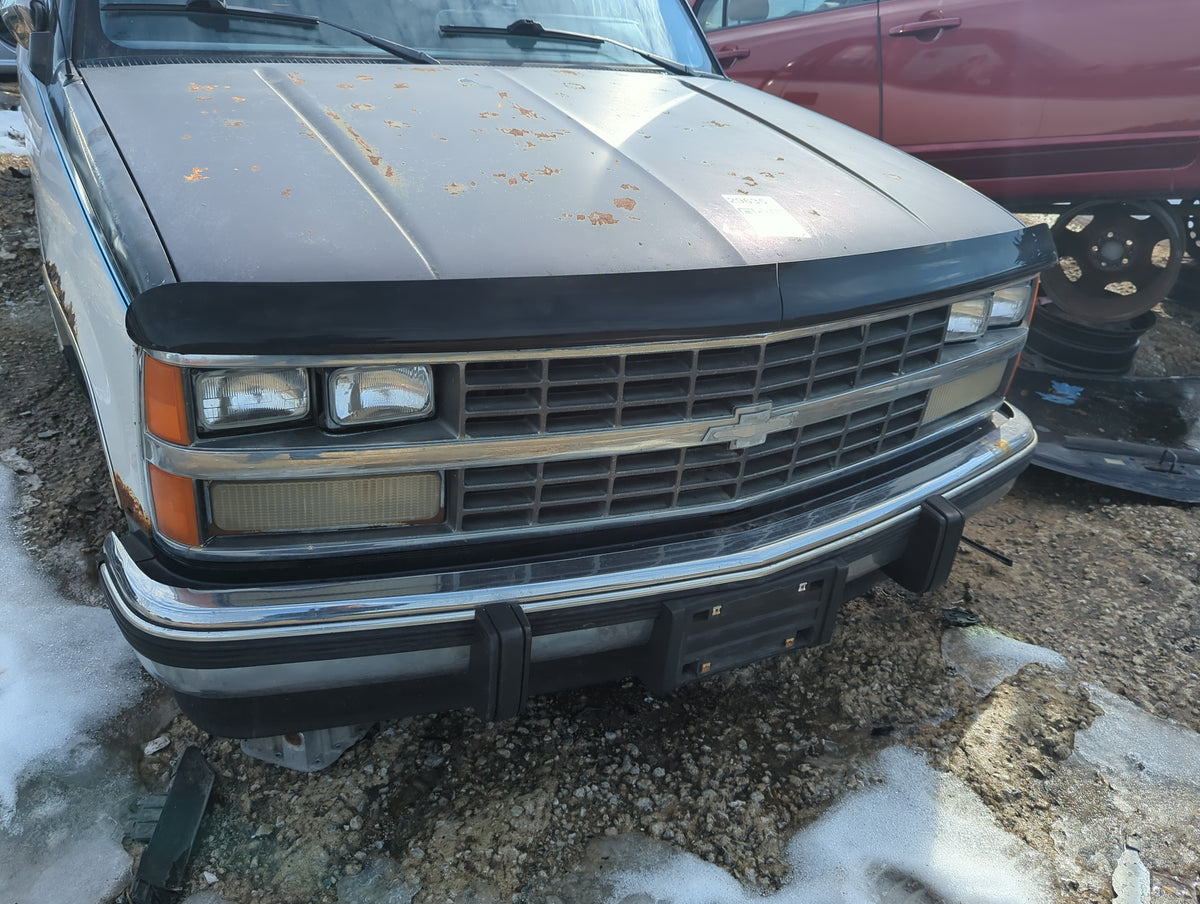 1989 Chevrolet Chevrolet 1500 Pickup Front Grille Bumper Not Included - Oemusedautoparts1.com