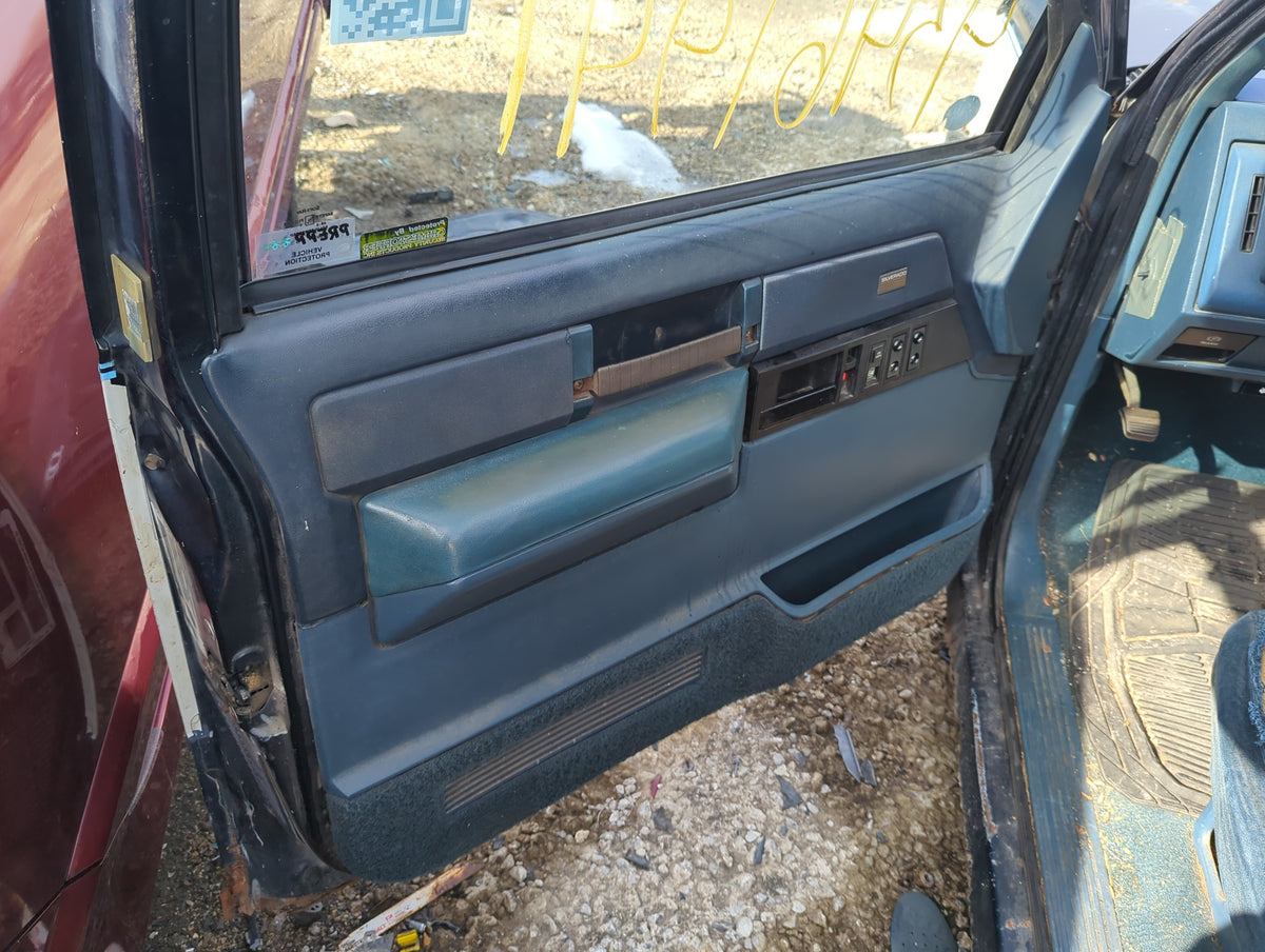 Door Panels 1989 CHEVROLET CHEVROLET 1500 PICKUP - Oemusedautoparts1.com