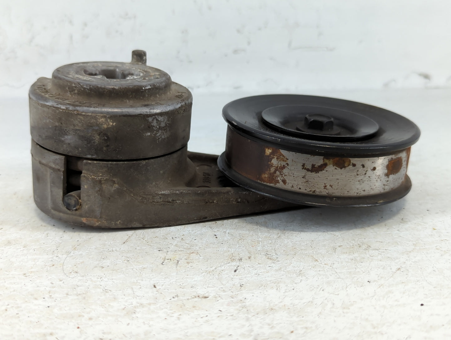 1989 Dodge Caravan Belt Tensioner Pulley - Oemusedautoparts1.com