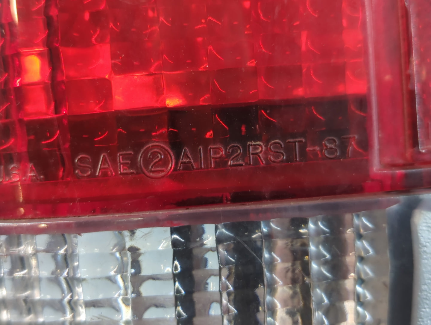 1989 Ford F-150 Tail Light Assembly Driver Left OEM P/N:SAE2AIP2RST-87 Fits OEM Used Auto Parts - Oemusedautoparts1.com