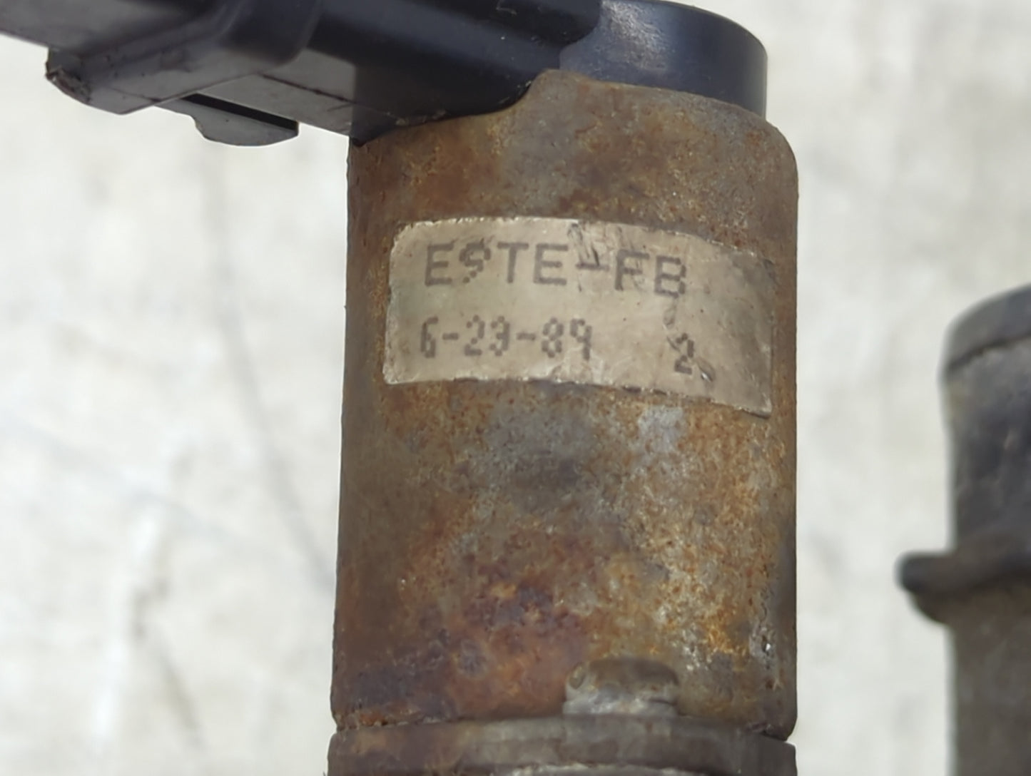 1989 Ford Ford F250 Pickup Throttle Body Fits OEM Used Auto Parts - Oemusedautoparts1.com