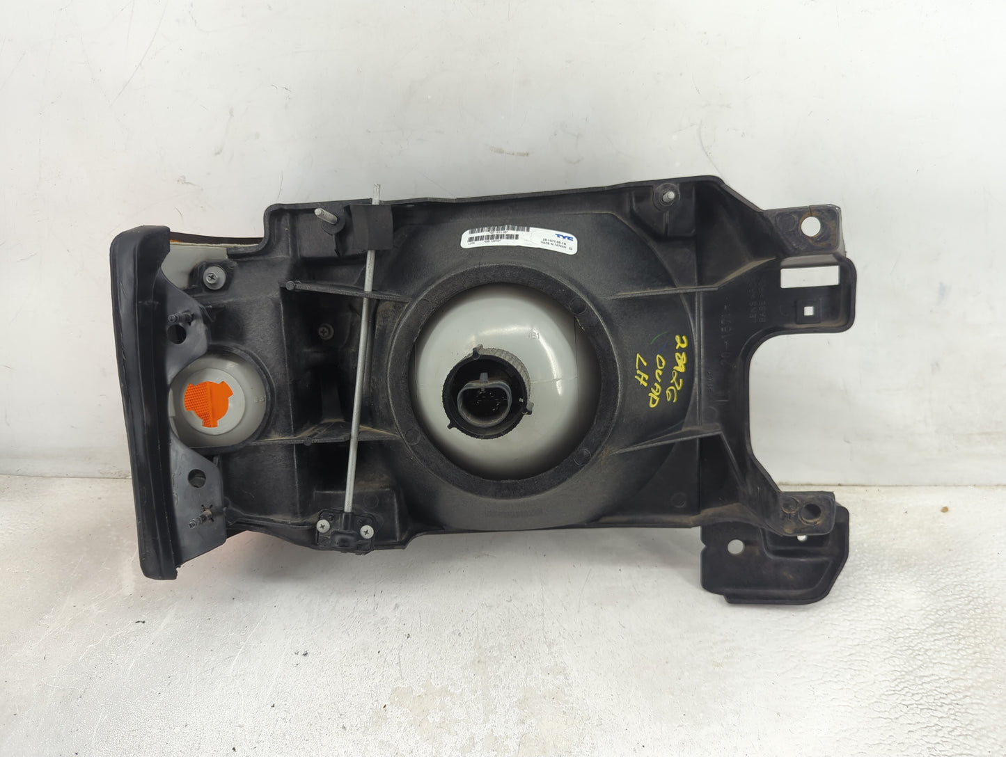 1989 Ford Ford F250 Pickup Driver Left Oem Head Light Headlight Lamp - Oemusedautoparts1.com