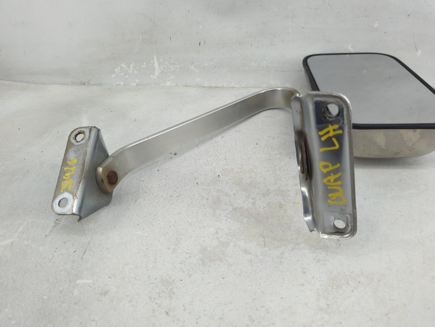 1989 Ford Ford F250 Pickup Driver Side View Mirror - Left Door Mirror OEM Used - Oemusedautoparts1.com