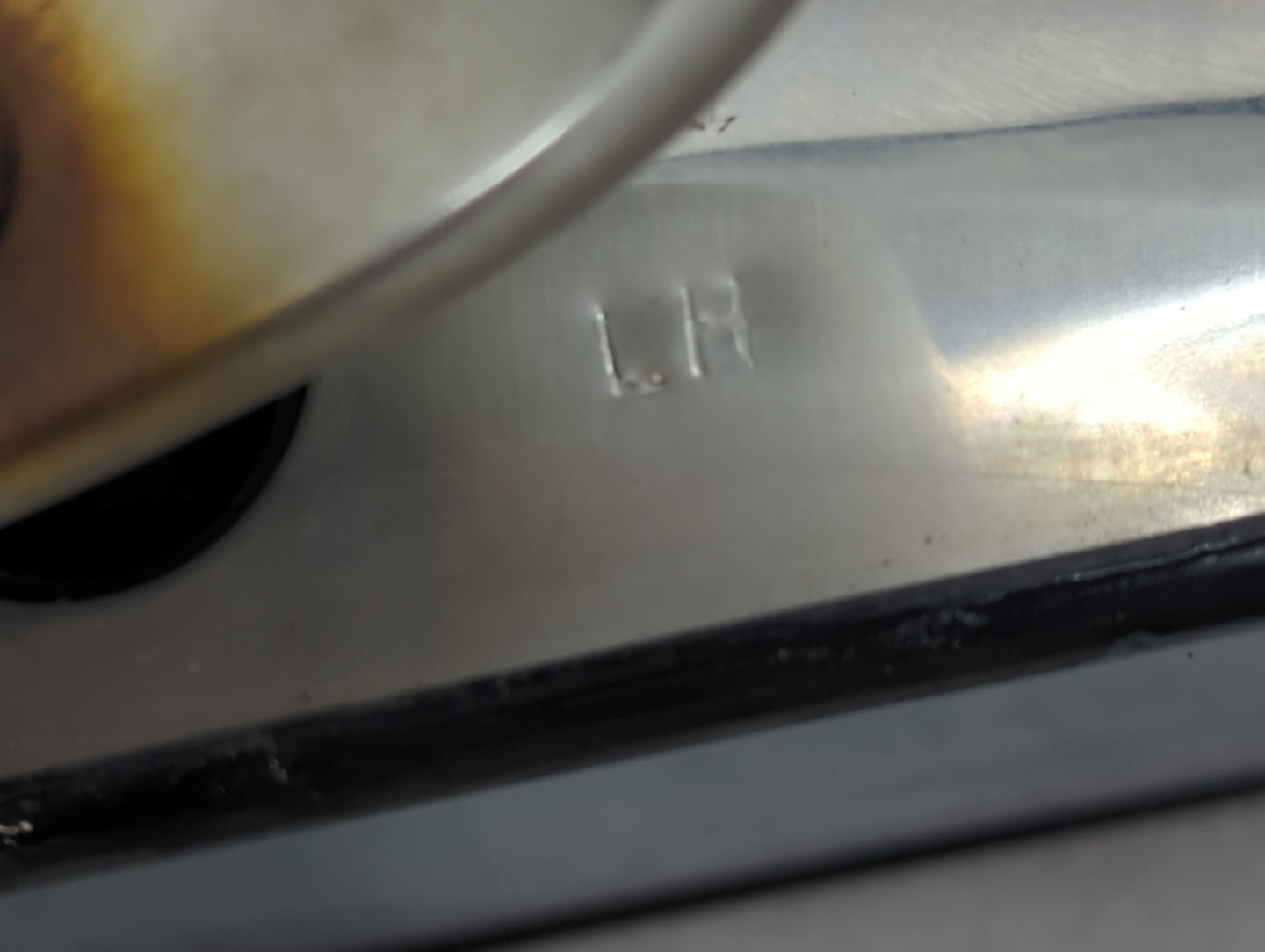 1989 Ford Ford F250 Pickup Driver Side View Mirror - Left Door Mirror OEM Used - Oemusedautoparts1.com