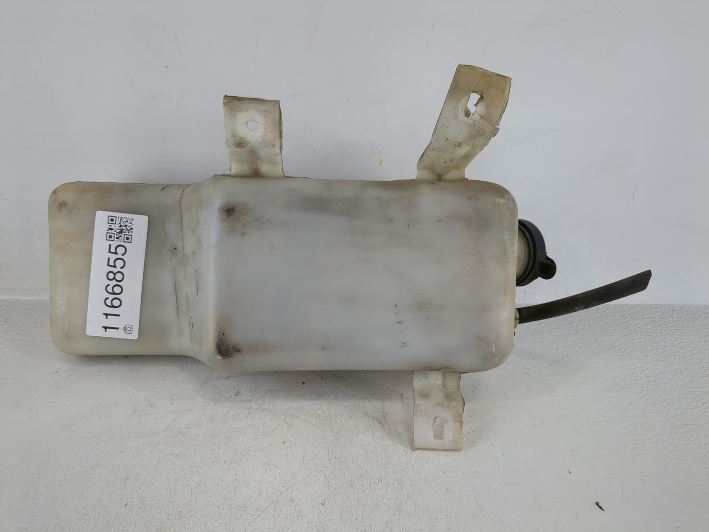1989 Jeep Wrangler Radiator Coolant Overflow Expansion Tank Bottle - Oemusedautoparts1.com
