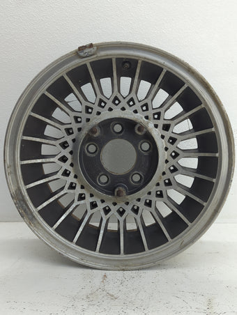 compare product 1989 Lincoln Town Car Oem Wheel Rim