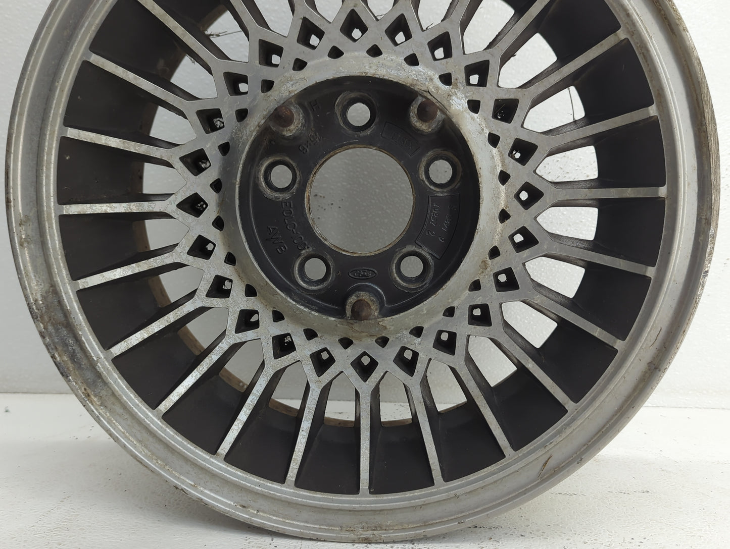 1989 Lincoln Town Car Oem Wheel Rim - Oemusedautoparts1.com