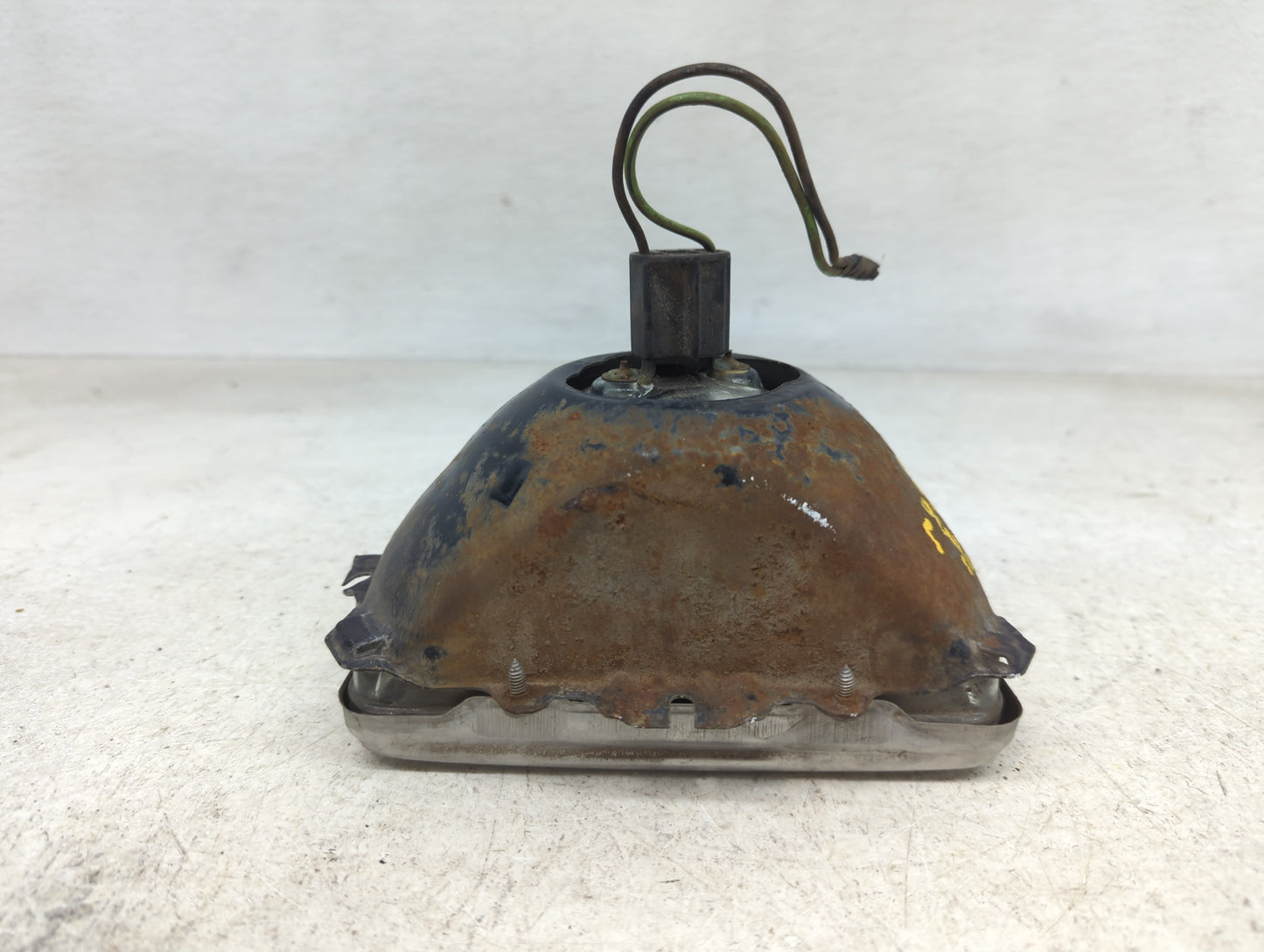 1989 Lincoln Town Car Driver Left Oem Head Light Headlight Lamp - Oemusedautoparts1.com