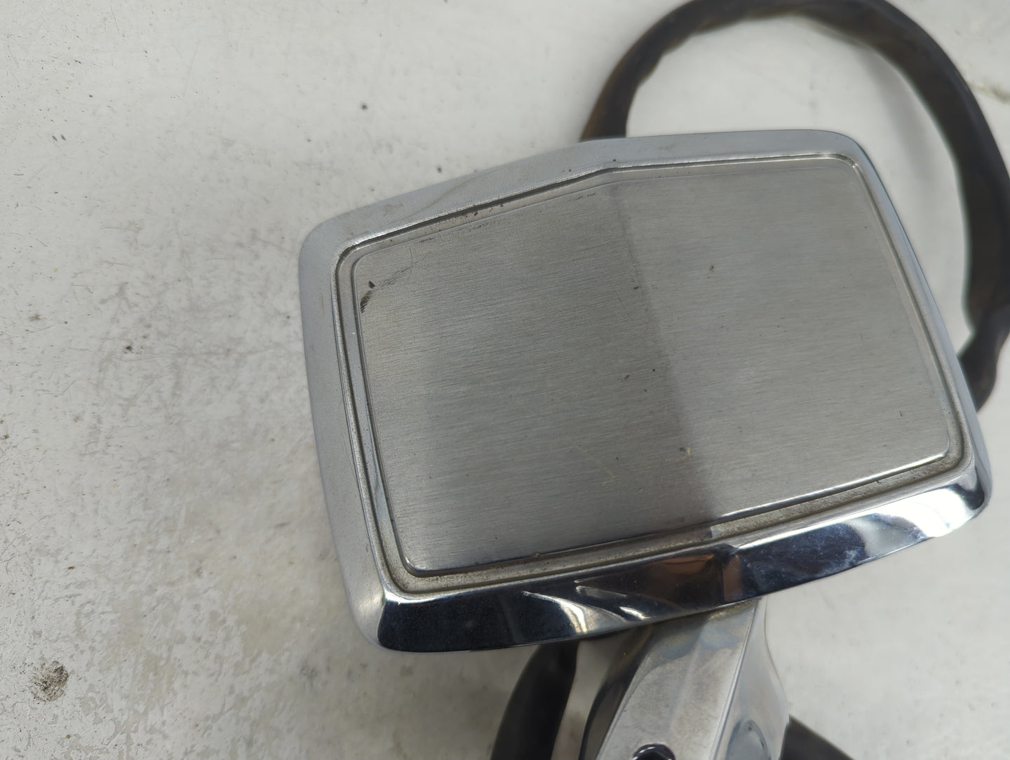 1989 Lincoln Town Car Driver Side View Mirror - Left Door Mirror OEM Used - Oemusedautoparts1.com