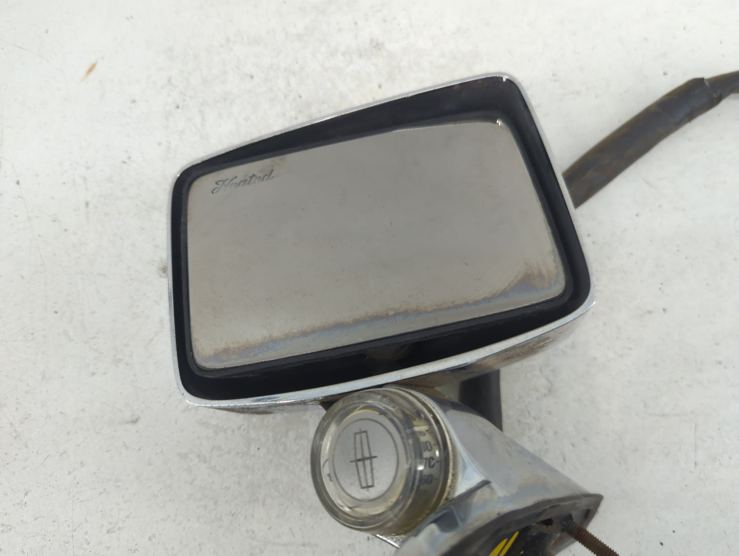 1989 Lincoln Town Car Driver Side View Mirror - Left Door Mirror OEM Used - Oemusedautoparts1.com