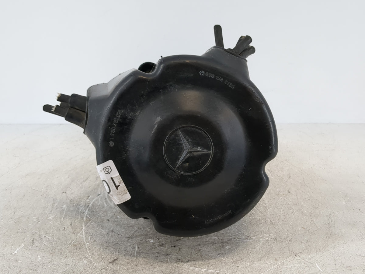 1989 Mercedes-Benz 420sel Engine Ignition Distributor OEM P/N:000 158 2185 Fits OEM Used Auto Parts - Oemusedautoparts1.com