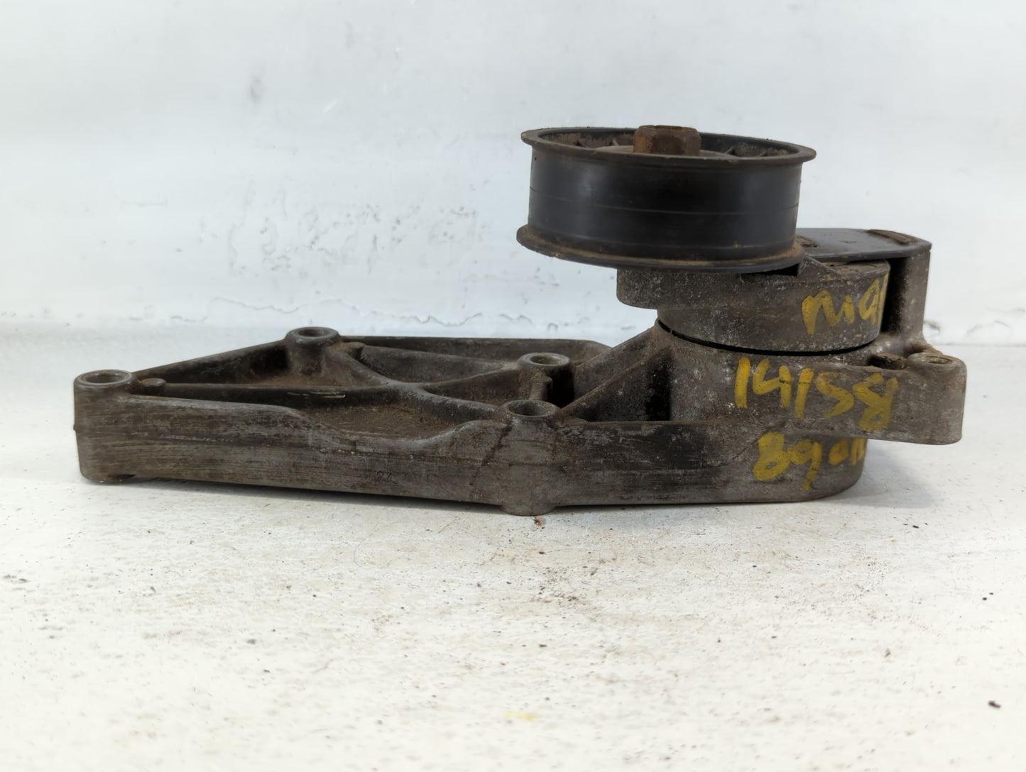 1989 Oldsmobile 98 Tensioner Bracket - Oemusedautoparts1.com