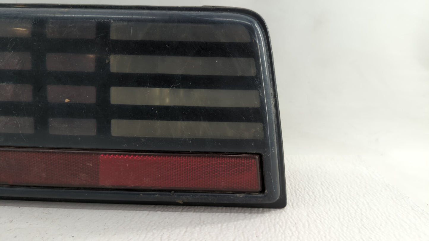 1989 Pontiac Grand Am Tail Light Assembly Driver Left OEM P/N:16509865 Fits OEM Used Auto Parts - Oemusedautoparts1.com