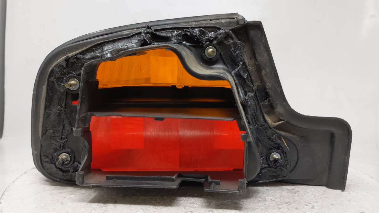 1990 Audi 90 Tail Light Assembly Passenger Right OEM Fits OEM Used Auto Parts - Oemusedautoparts1.com