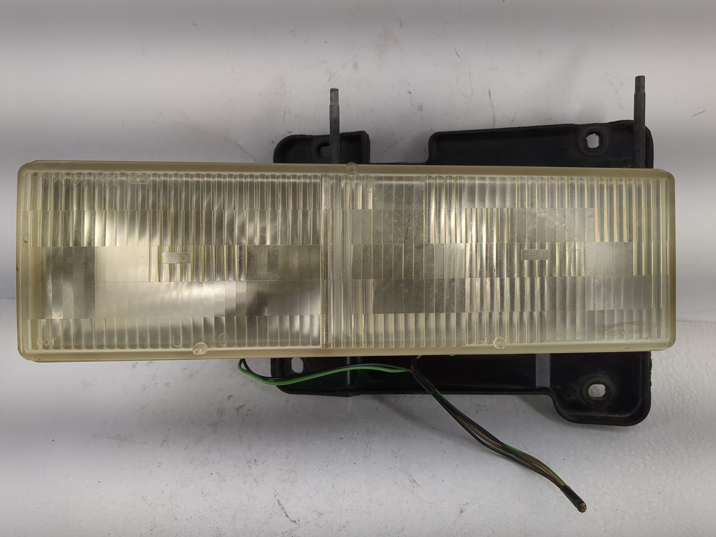 1990 Chevrolet 1500 Driver Left Oem Front Light Lamp - Oemusedautoparts1.com