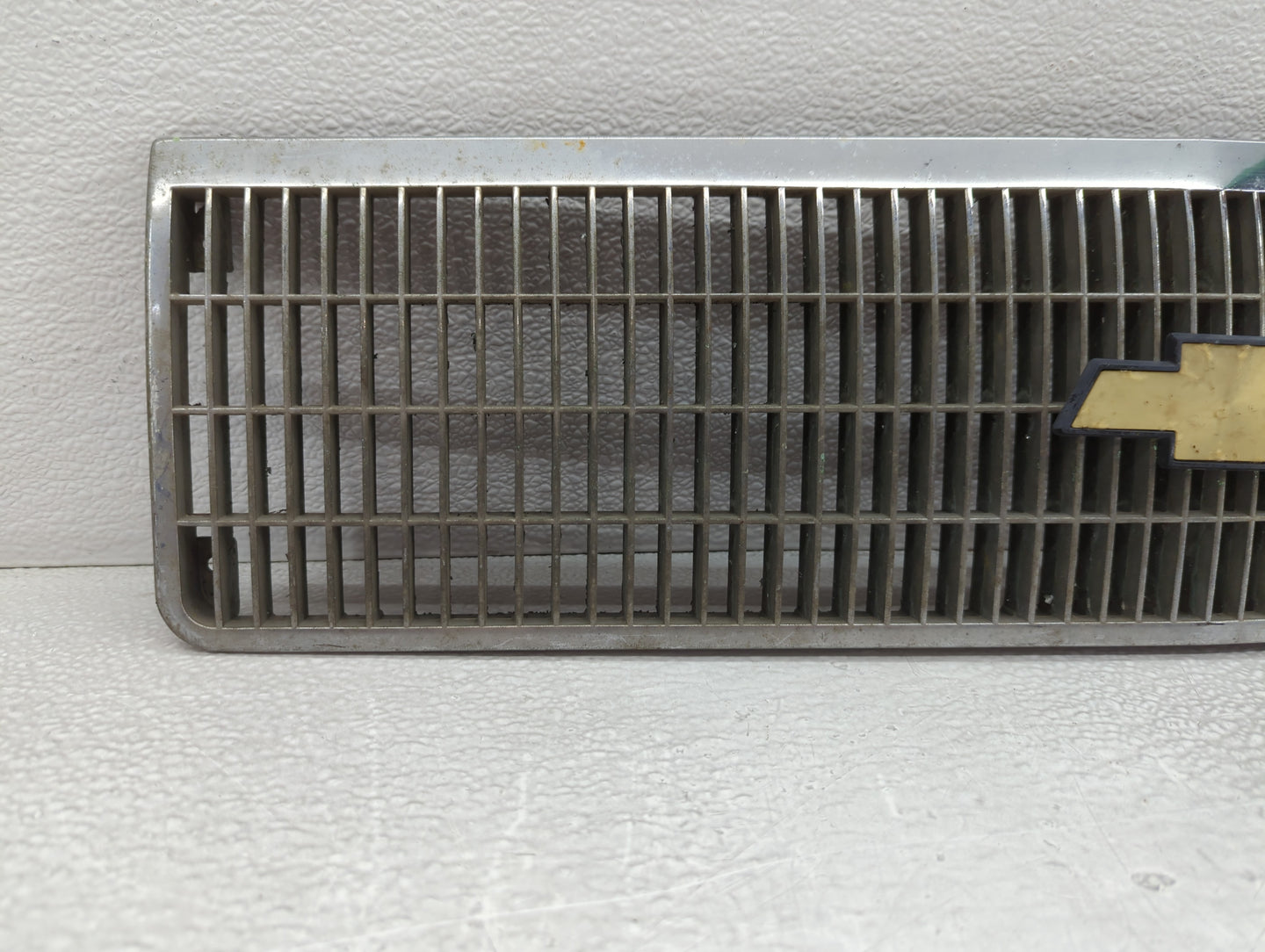 1990 Chevrolet Celebrity Front Grille Bumper Not Included - Oemusedautoparts1.com
