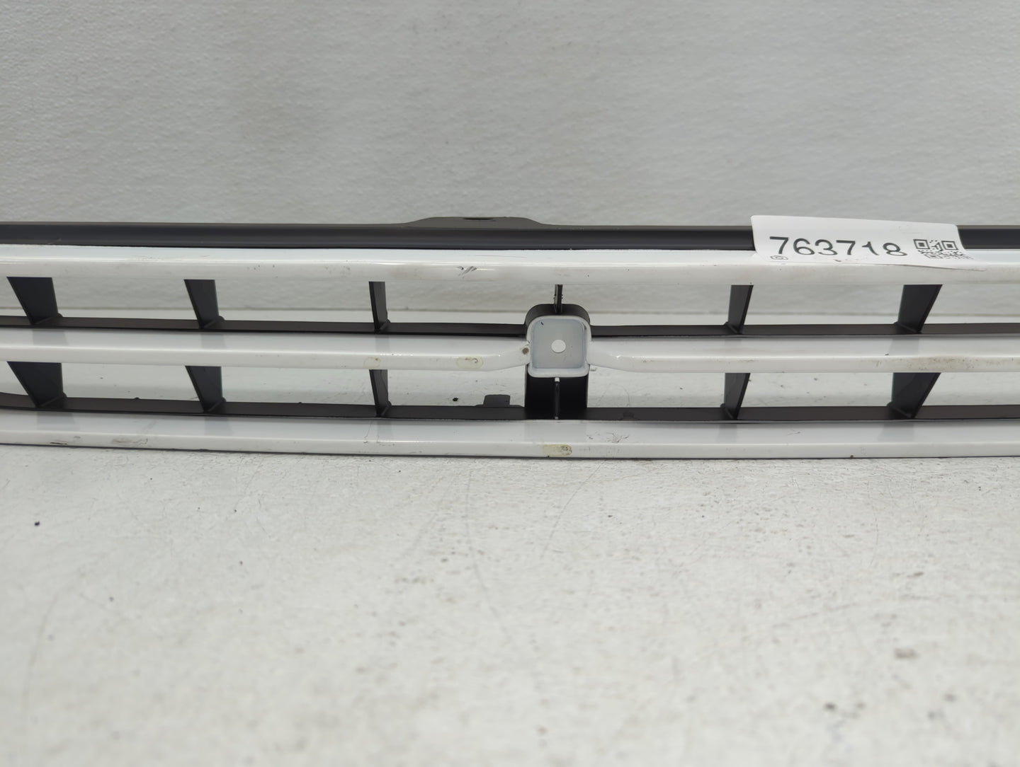 1990 Chevrolet Prizm Front Grille Bumper Not Included - Oemusedautoparts1.com