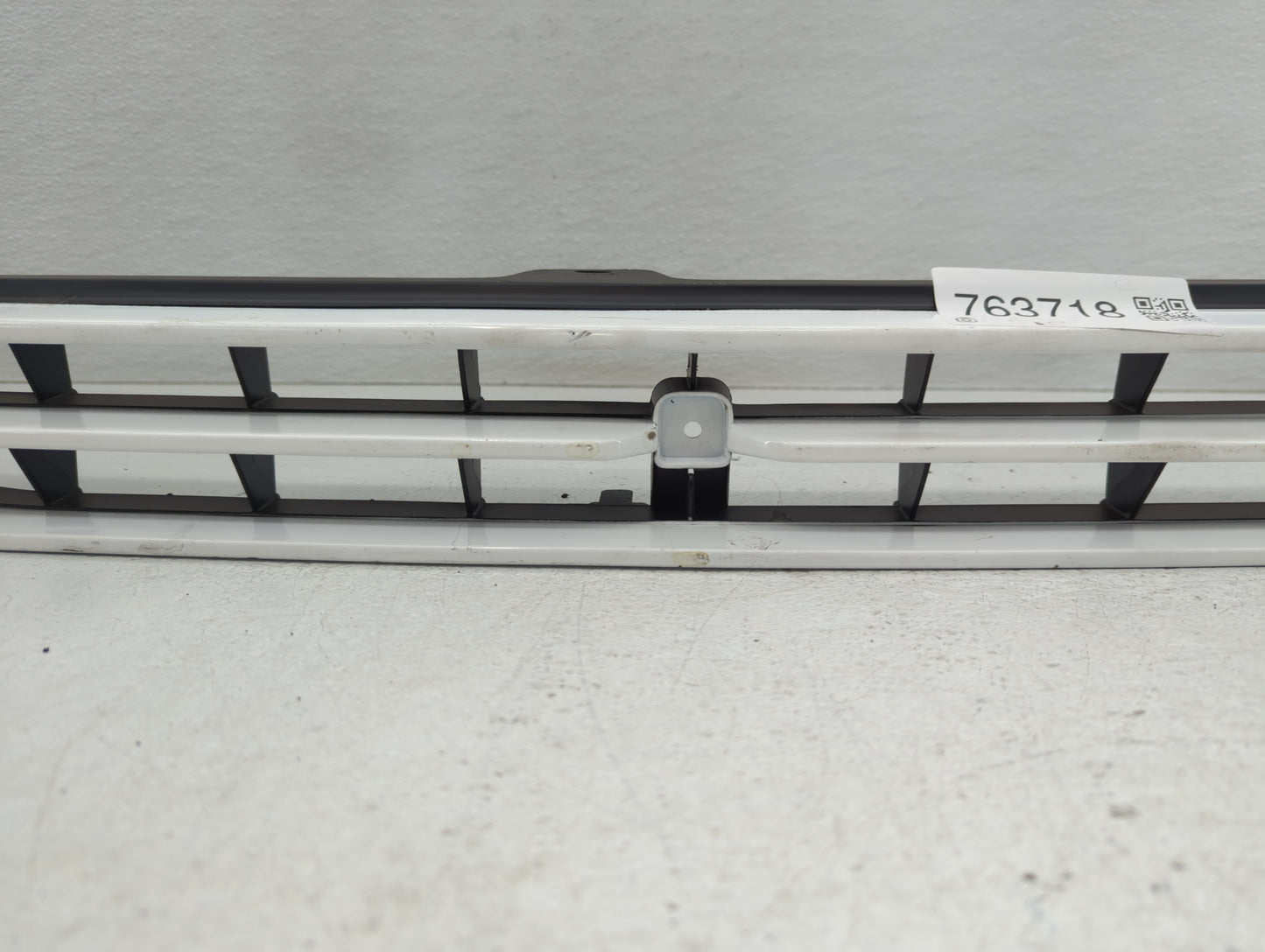 1990 Chevrolet Prizm Front Grille Bumper Not Included - Oemusedautoparts1.com