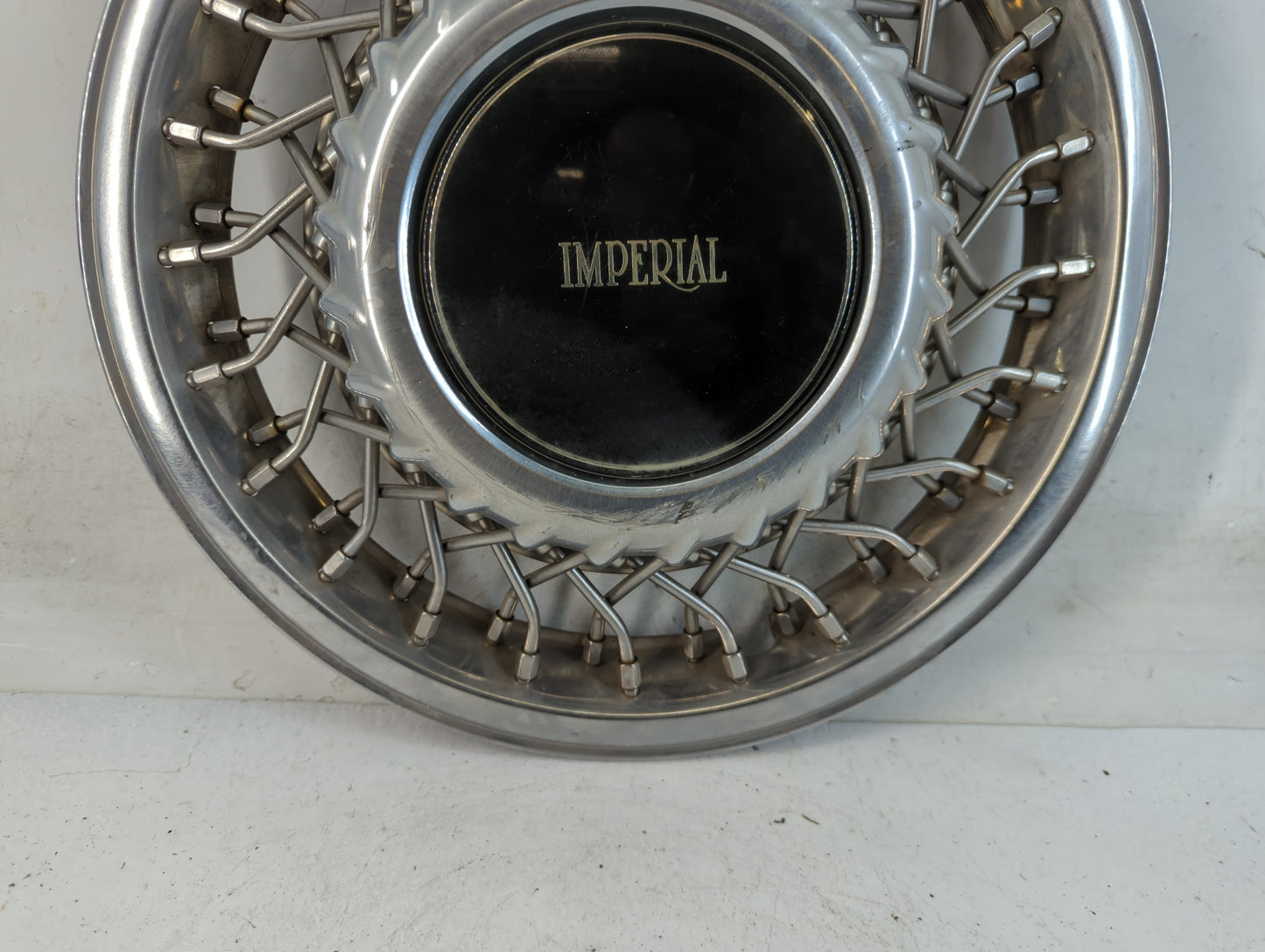 1990 Chrysler Imperial Center Cap Oem - Oemusedautoparts1.com