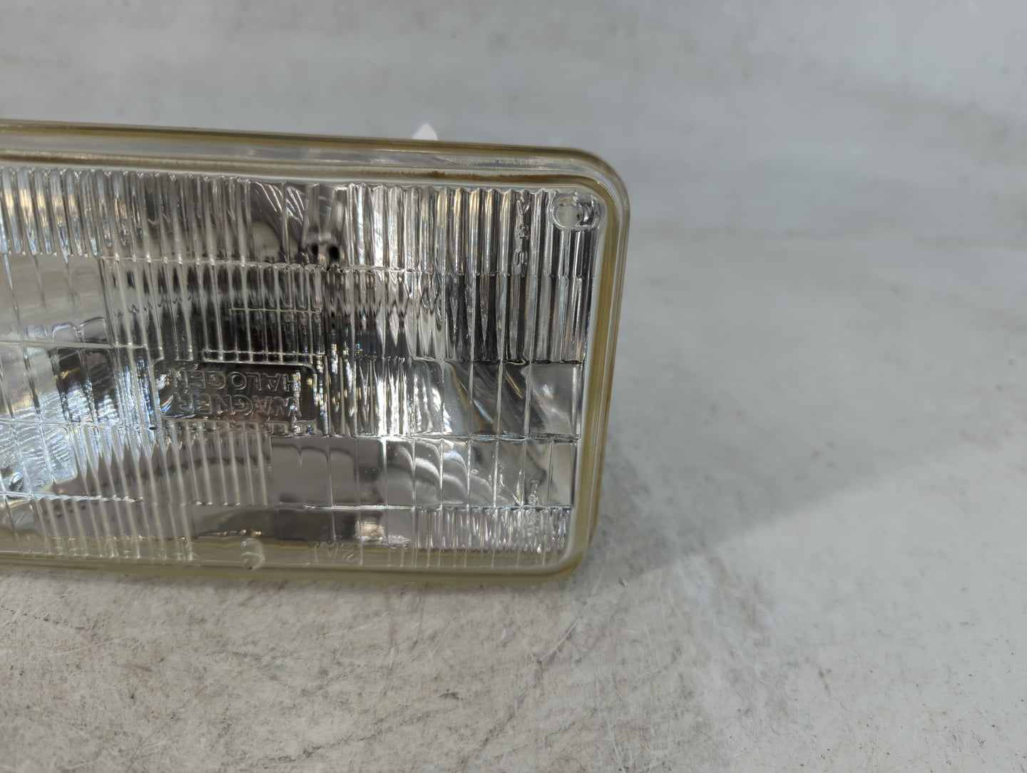 1990 Chrysler Lebaron Driver Left Oem Front Light Lamp - Oemusedautoparts1.com