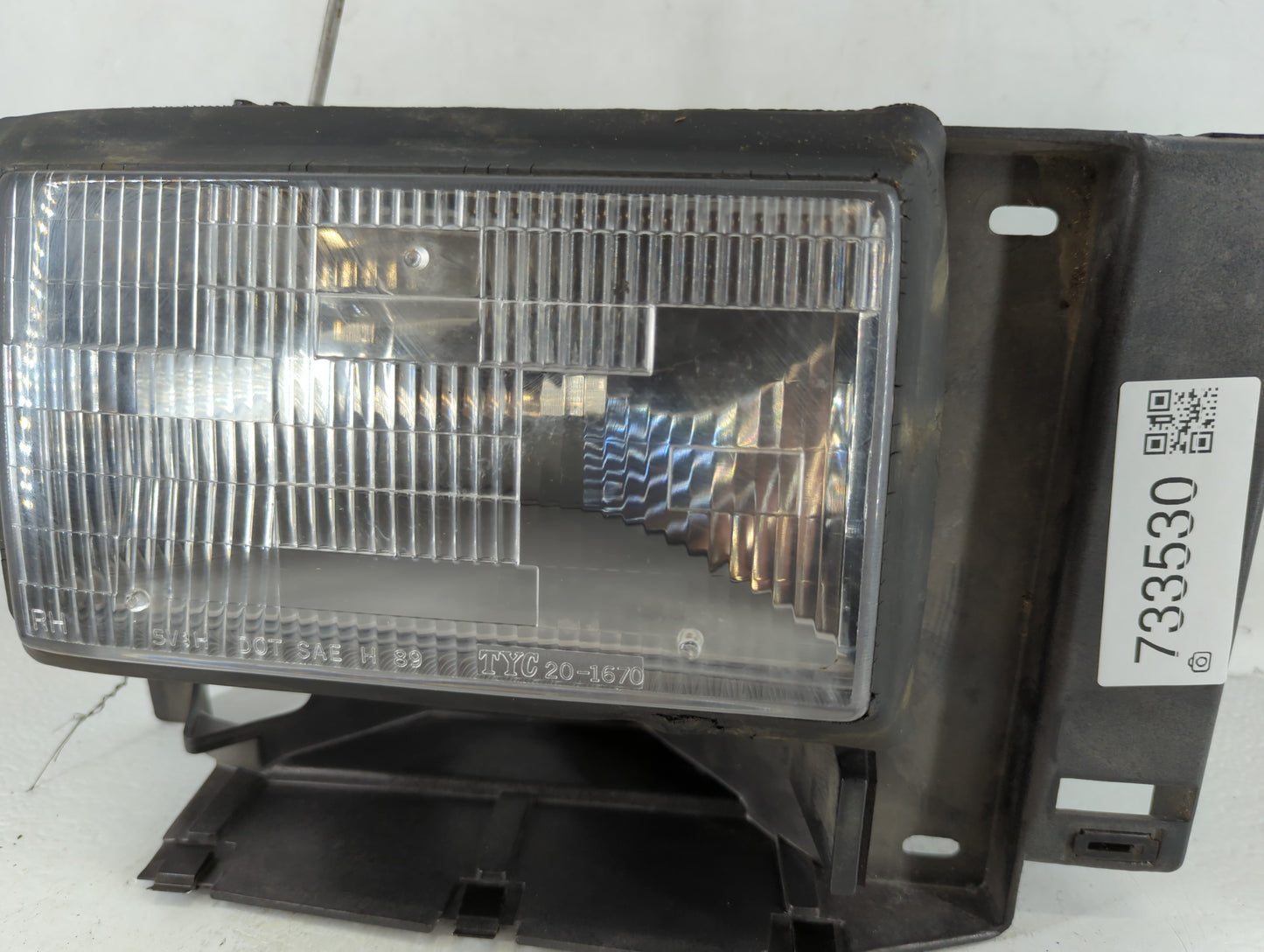 1990 Ford Ranger Passenger Right Oem Head Light Headlight Lamp - Oemusedautoparts1.com