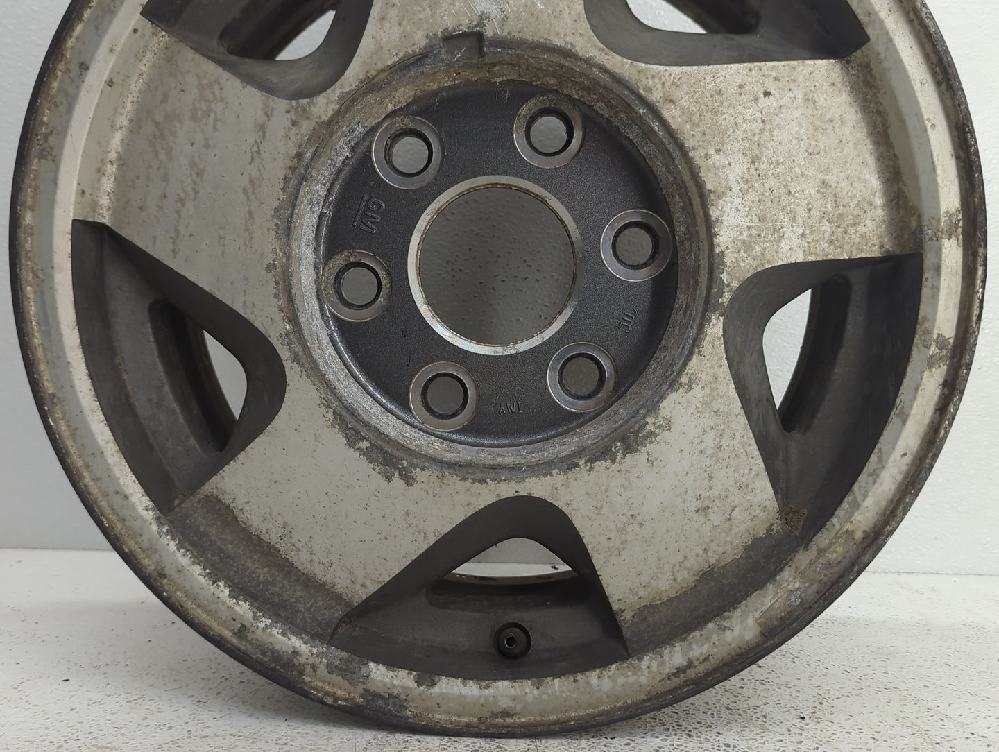 Gmt K1500 Oem Wheel Rim 828353 - Oemusedautoparts1.com
