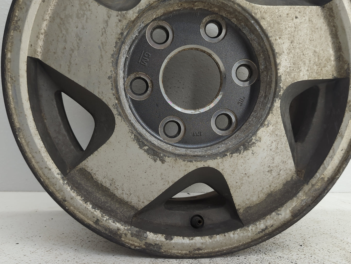 Gmt K1500 Oem Wheel Rim 828353 - Oemusedautoparts1.com