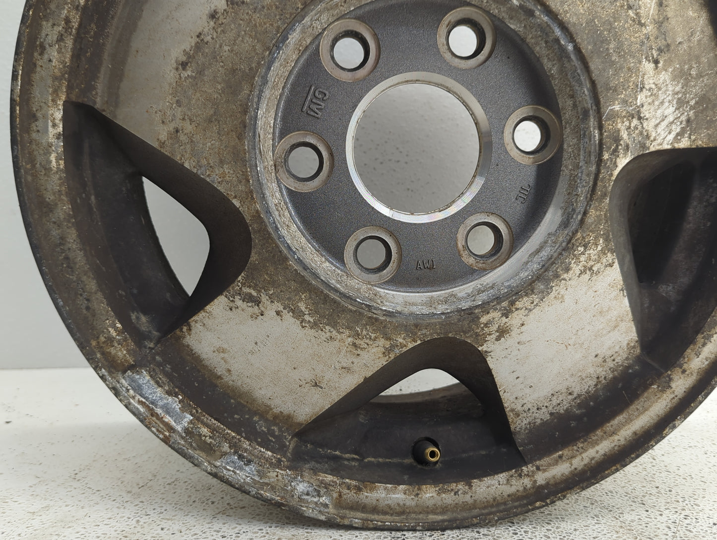 Gmt K1500 Oem Wheel Rim 828355 - Oemusedautoparts1.com