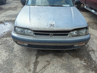 1990 Honda Accord Front Grille Bumper Not Included - Oemusedautoparts1.com