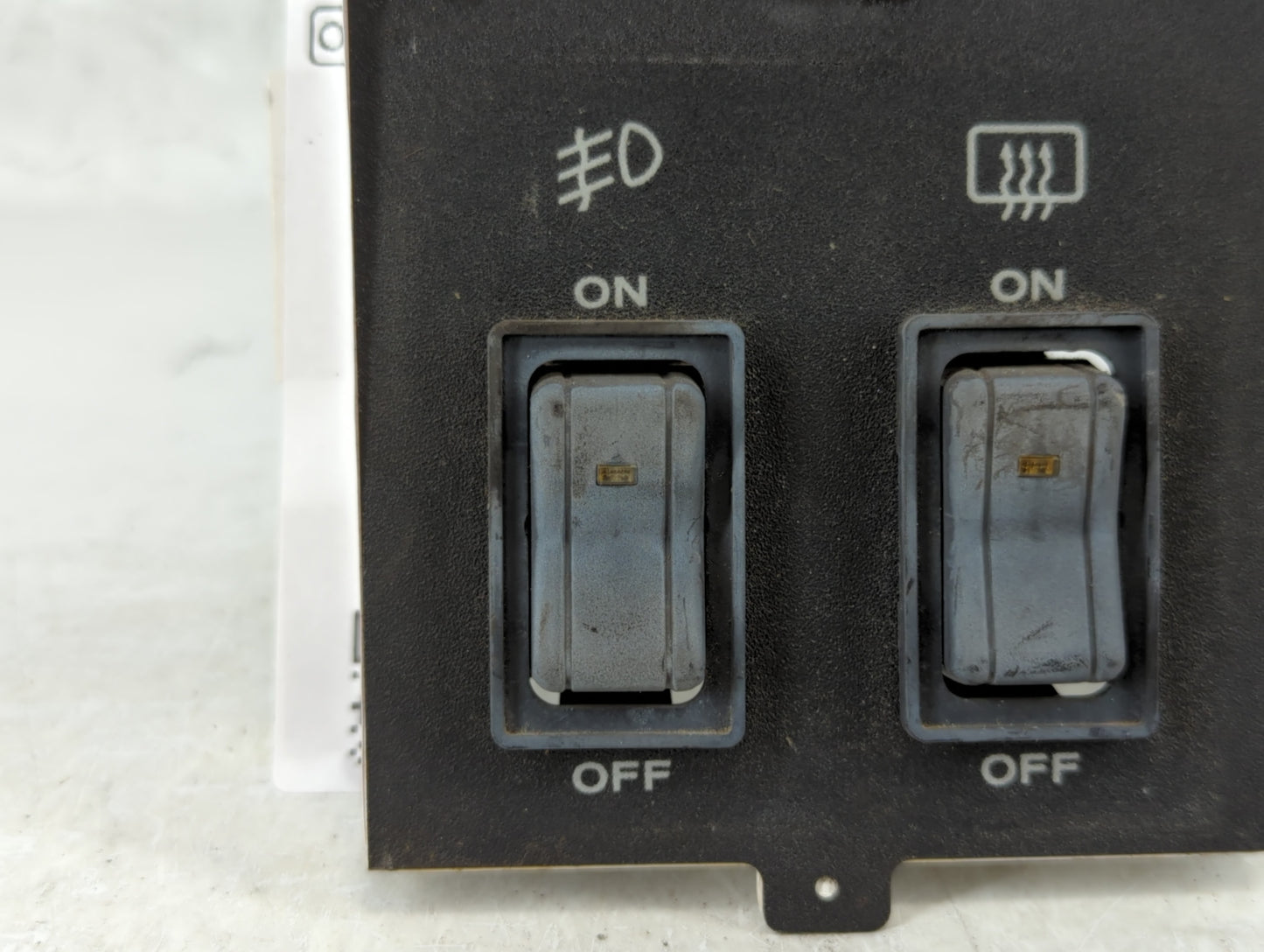 1990 Jeep Cherokee Fog Light Switch - Oemusedautoparts1.com