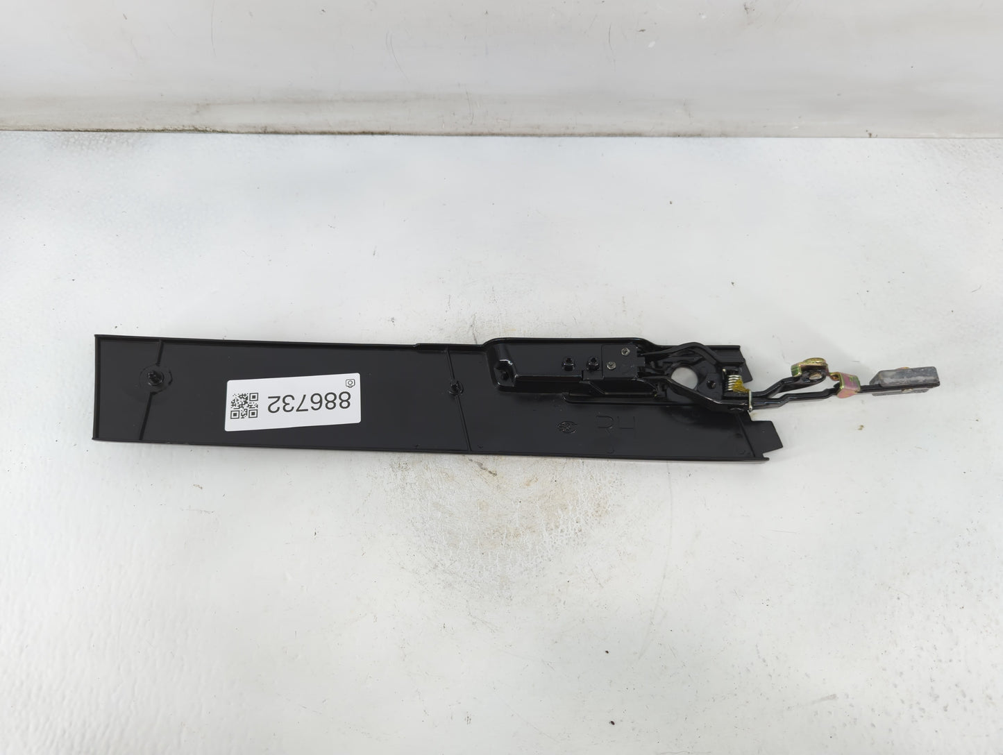 1990 Pontiac Grand Prix Hood Latch Assembly - Oemusedautoparts1.com