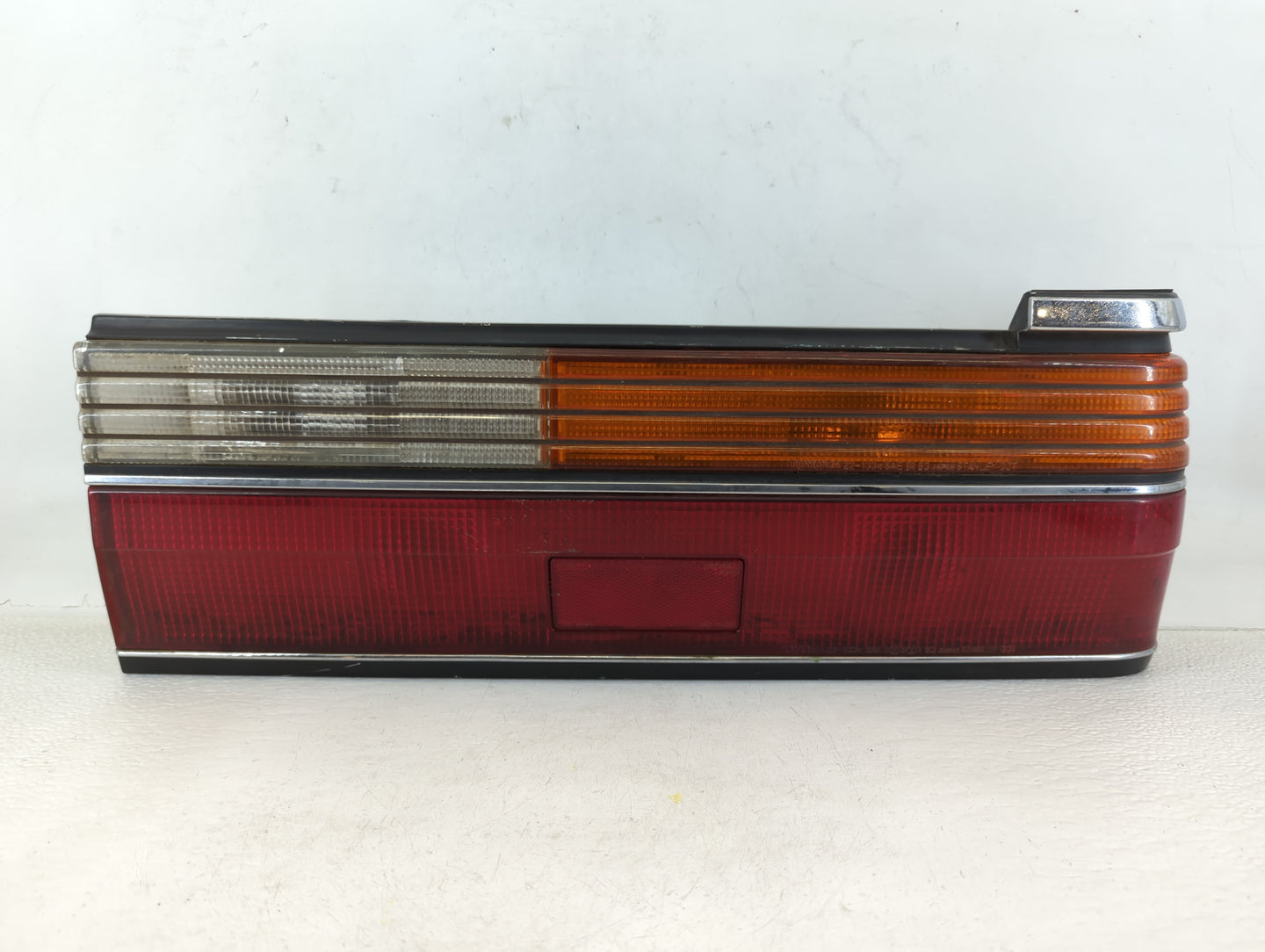 1991 Acura Integra Tail Light Assembly Passenger Right OEM P/N:22-133R Fits OEM Used Auto Parts - Oemusedautoparts1.com
