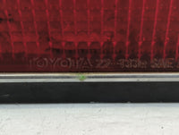 1991 Acura Integra Tail Light Assembly Passenger Right OEM P/N:22-133R Fits OEM Used Auto Parts - Oemusedautoparts1.com
