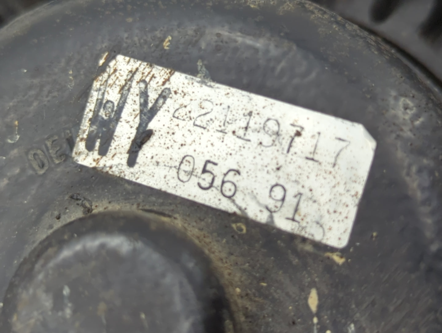 1991 Buick Regal Electric Radiator Cooling Fan Motor Assembly P/N:22119717 056 91 Fits OEM Used Auto Parts - Oemusedautopart