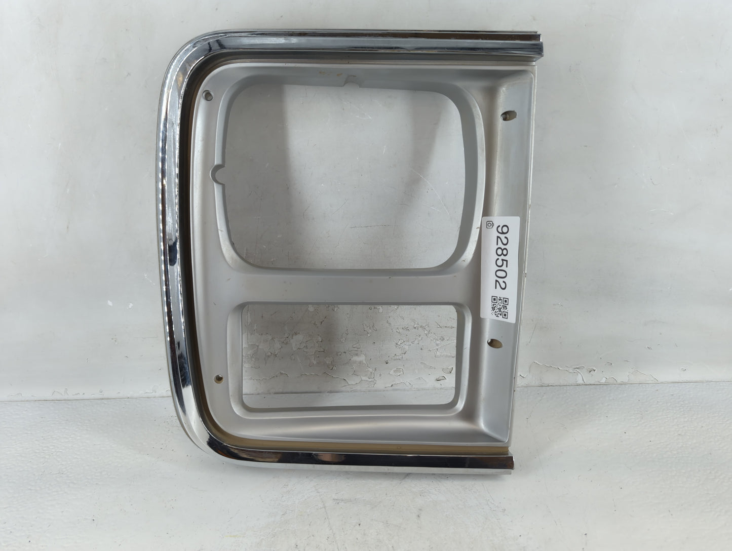 1991 Chevrolet G10 Radio Climate Panel Bezel - Oemusedautoparts1.com