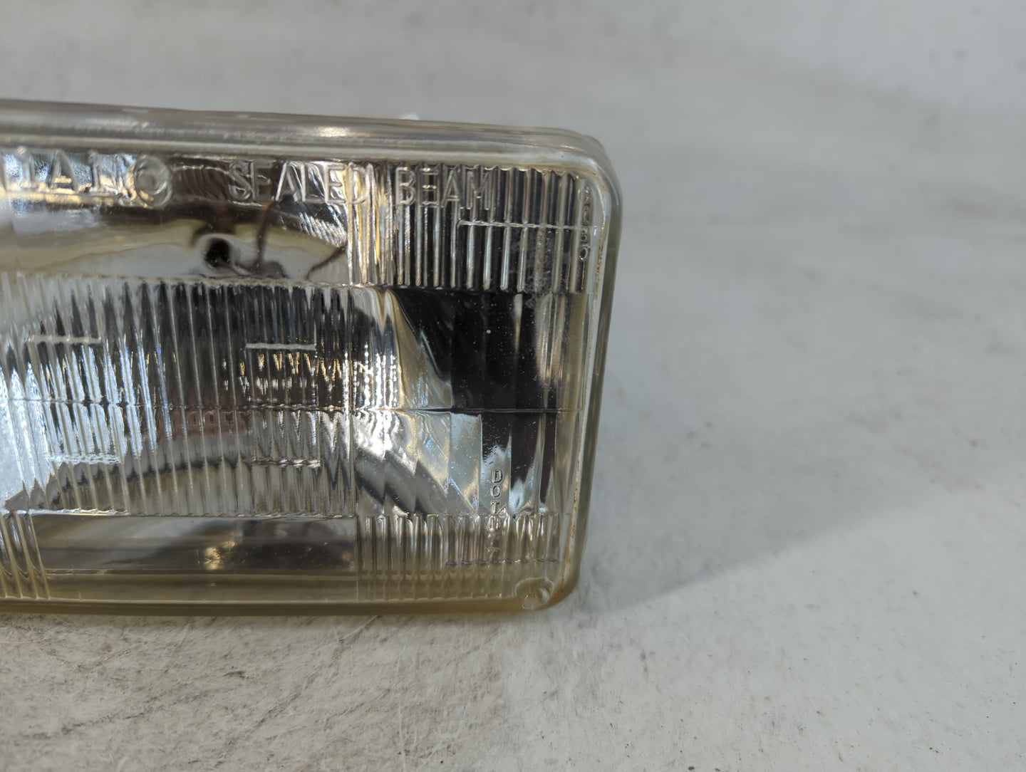 1991 Chrysler Lebaron Driver Left Oem Front Light Lamp - Oemusedautoparts1.com