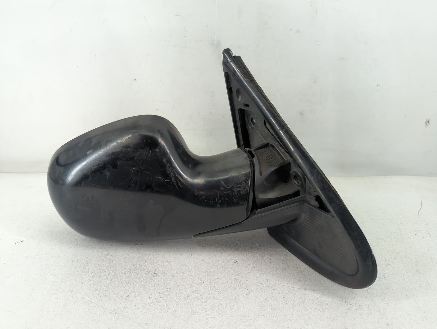 2001-2005 Dodge Caravan Passenger Side View Mirror - Right Door Mirror OEM Used - Oemusedautoparts1.com