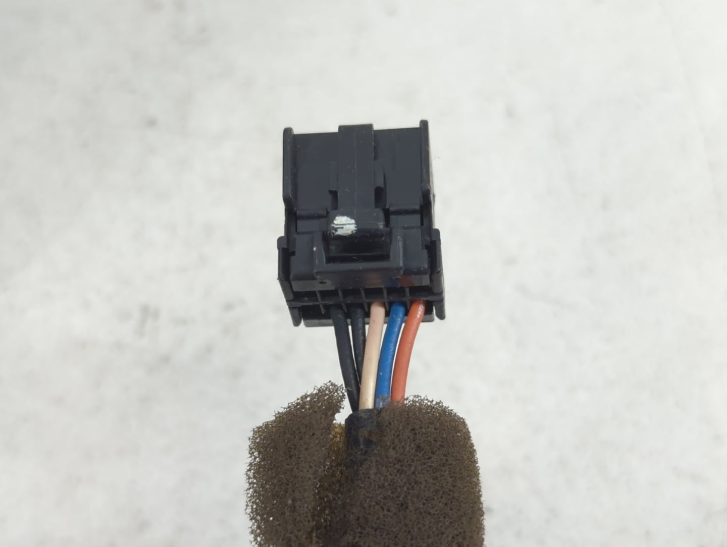 2001-2005 Dodge Caravan Side Mirror Replacement Passenger Right View Door Mirror P/N:04894404AA Fits Fits 2001 2002 2003 200