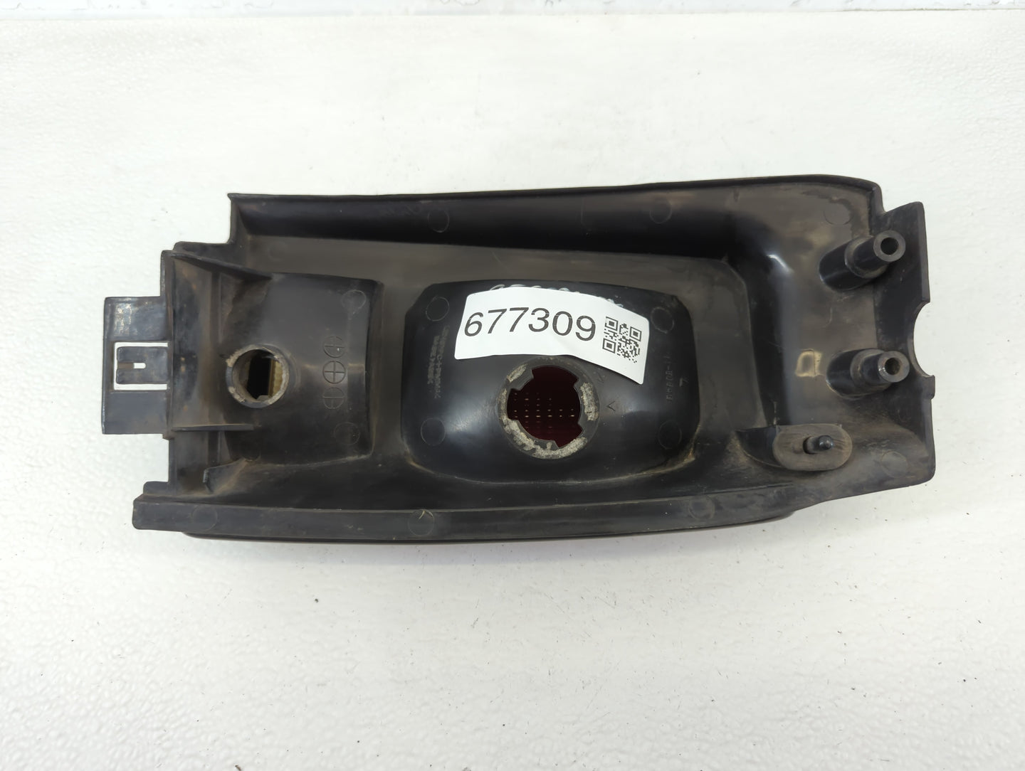 1991 Dodge Caravan Tail Light Assembly Driver Left OEM P/N:5054B 115054B, 11-5054B Fits OEM Used Auto Parts - Oemusedautopar