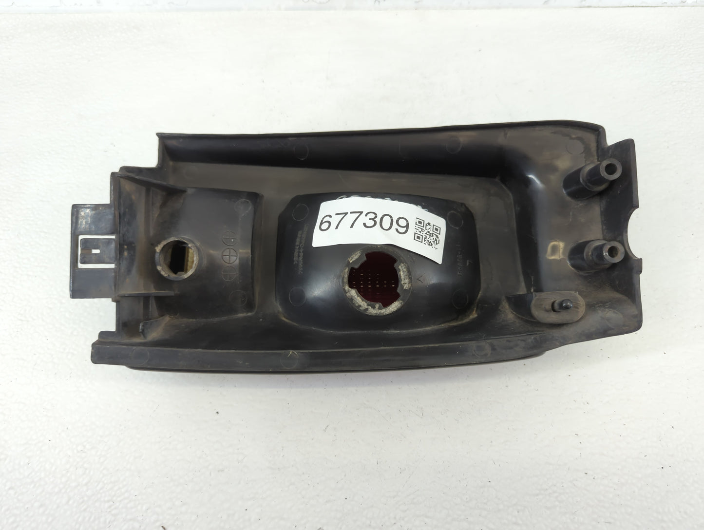 1991 Dodge Caravan Tail Light Assembly Driver Left OEM P/N:5054B 115054B, 11-5054B Fits OEM Used Auto Parts - Oemusedautopar