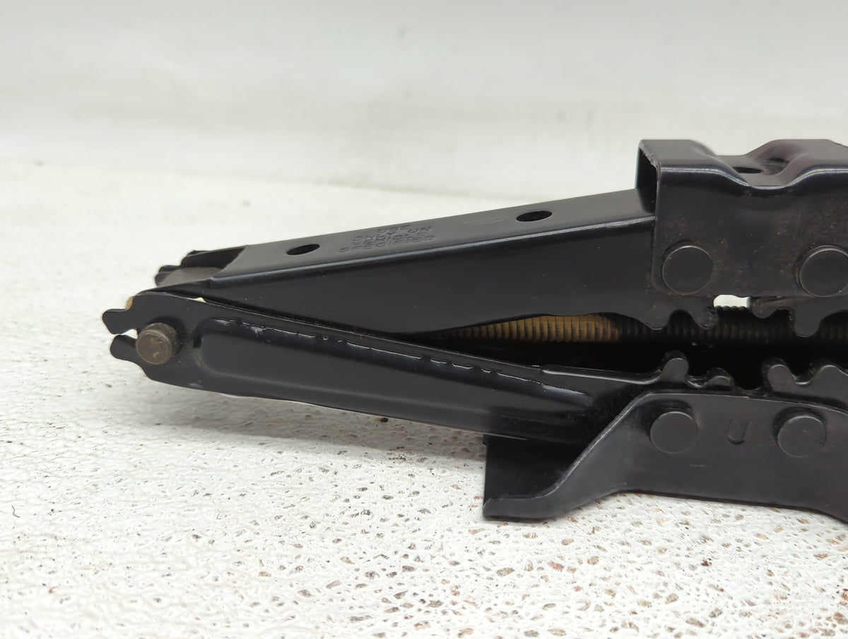 1991 Honda Crx Spare Scissor Car Jack - Oemusedautoparts1.com