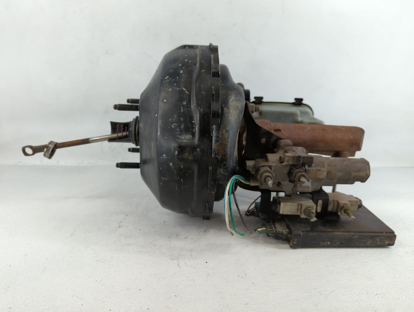 1991 Jeep Cherokee Brake Master Cylinder - Oemusedautoparts1.com
