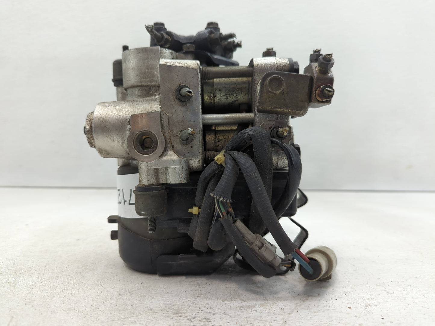 1991 Lexus Es250 ABS Pump Control Module Replacement P/N:133000-0130 44510-32020 Fits OEM Used Auto Parts - Oemusedautoparts