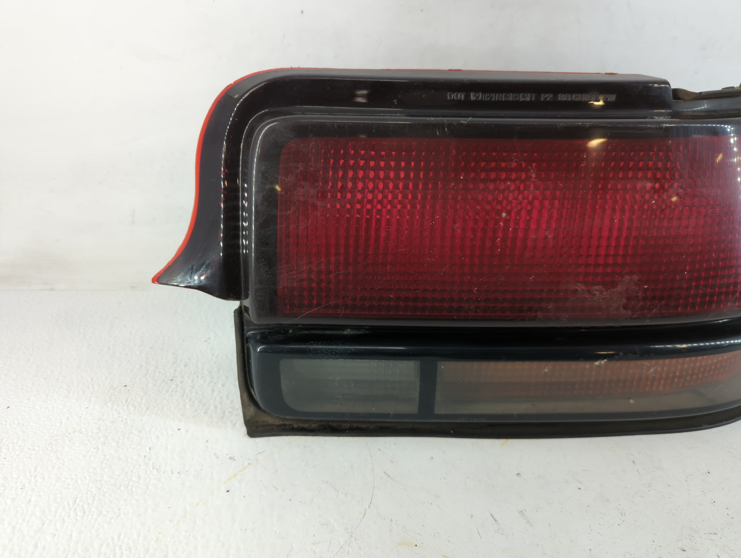 1991 Pontiac Grand Prix Tail Light Assembly Passenger Right OEM P/N:16508954 Fits OEM Used Auto Parts - Oemusedautoparts1.co