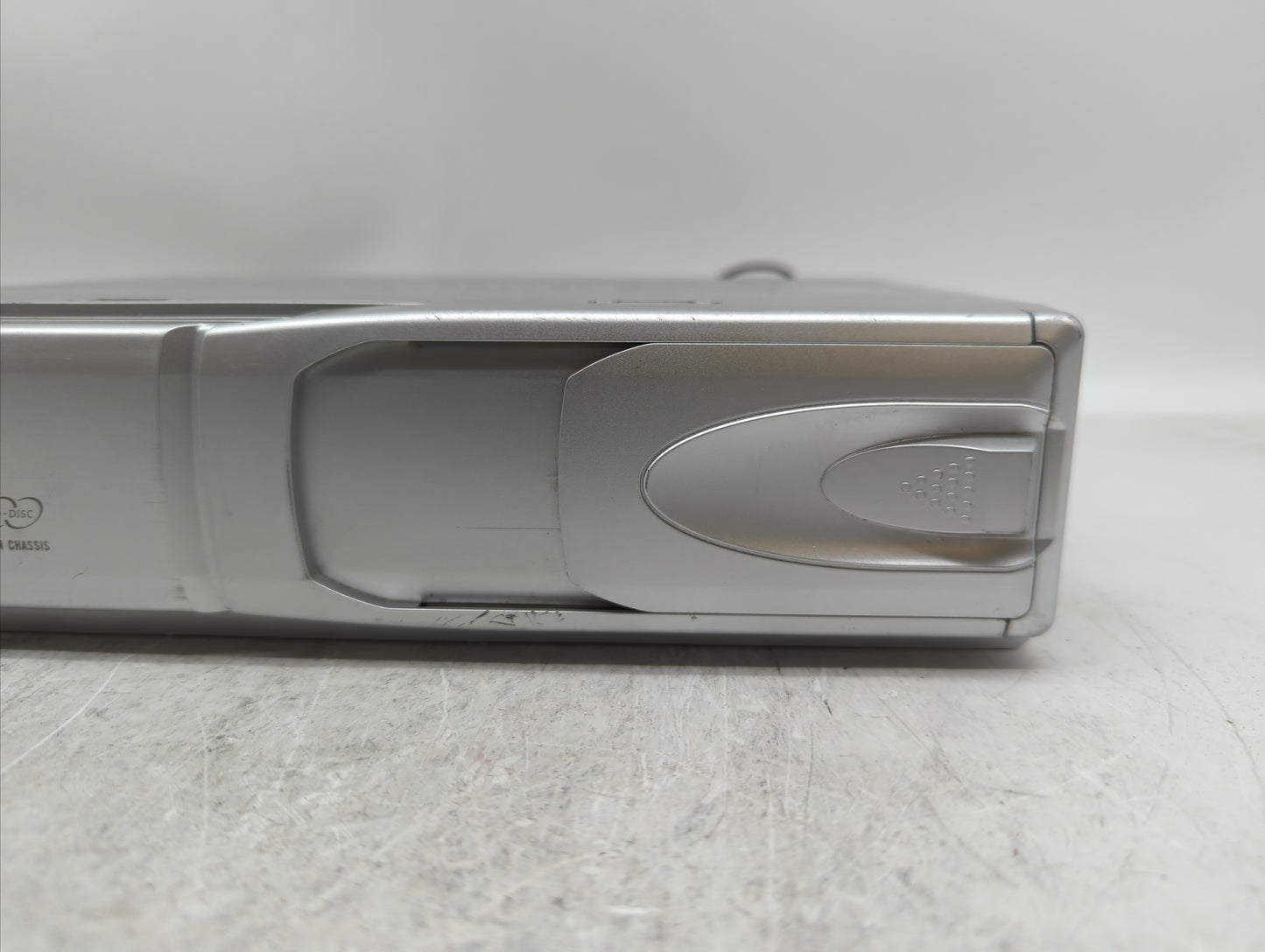 1991 Toyota Land Cruiser Radio AM FM Cd Player Receiver Replacement P/N:CDX-P670 Fits OEM Used Auto Parts - Oemusedautoparts